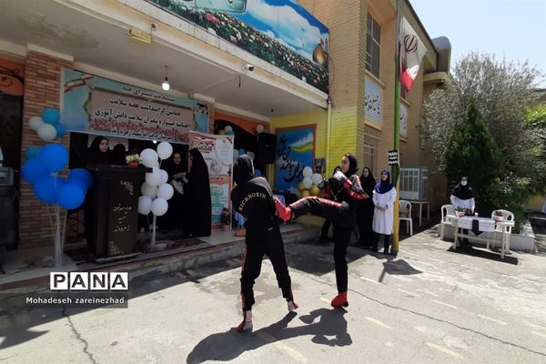 اختتامیه جشنواره سفیران سلامت در شهرستان قرچک