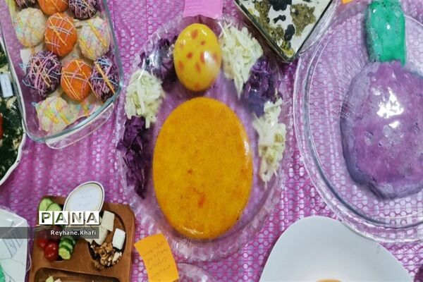 جشنواره غذای سالم به مناسبت سالروز تاسیس سازمان دانش‌آموزی