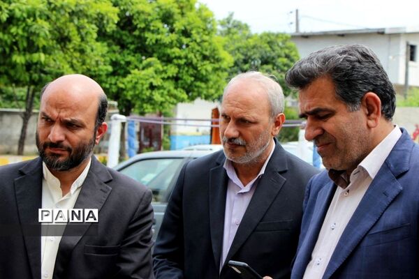 بازدید معاون عمرانی وزیر آموزش و پرورش و رئیس سازمان نوسازی مدارس کشور از مدارس تخریبی ناحیه یک ساری