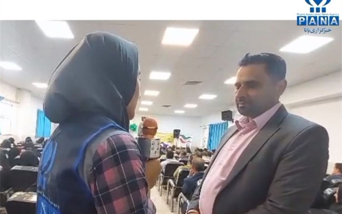 آیین تجلیل از معلمان منطقه امامزاده / فیلم