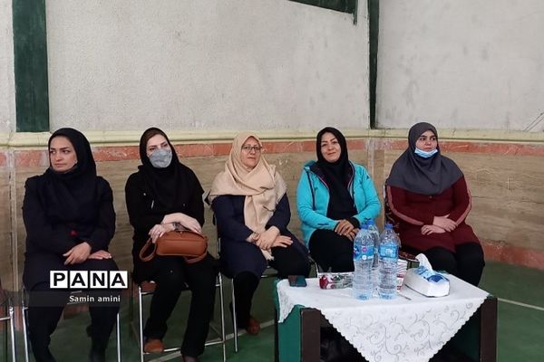 اختتامیه المپیاد ورزشی در مدرسه امام رضا(ع)‌ و نرگس رودهن