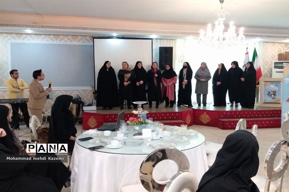 آیین تجلیل از بازنشستگان آموزش و پرورش استثنایی شهر تهران
