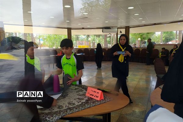 حضور دانش‌آموزان شهرستان اقلید در جشنواره فرهنگی ورزشی بازی‌های فکری مقطع ابتدایی