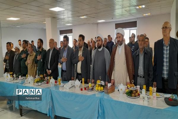 برگزاری همایش تقدیر از معلمان نمونه و پیشکسوتان فرهنگی شهرستان فیروزکوه