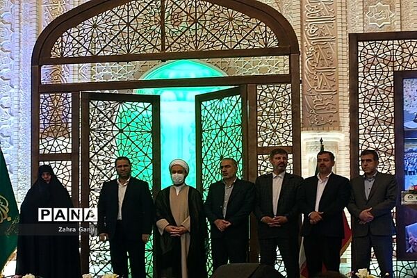 برگزاری اجلاسیه سراسری نماز دانش‌آموزی در شیراز