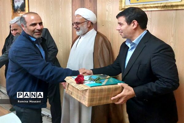 آیین گرامیداشت سالروز تاسیس سازمان دانش‌آموزی در آذربایجان شرقی