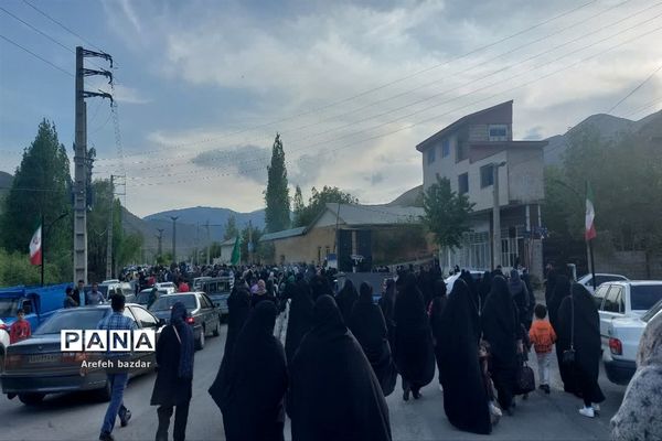 استقبال از ۷۵  زائر کربلا در بلده