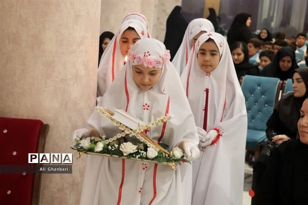 مراسم اختتامیه سفیران سلامت دانش‌آموزی در تبریز