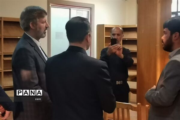 بازدید معاون پرورشی وزیر و رئیس سازمان دانش‌آموزی جمهوری اسلامی ایران و قائم مقام سازمان دانش‌آموزی از کتابخانه دانش‌آموز سازمان دانش‌آموزی استان فارس