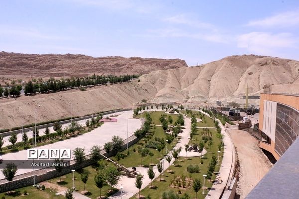 آماده‌سازی نمایشگاه دستاوردهای هوافضا برای بازدید گروه‌های دانش‌آموزی استان قم