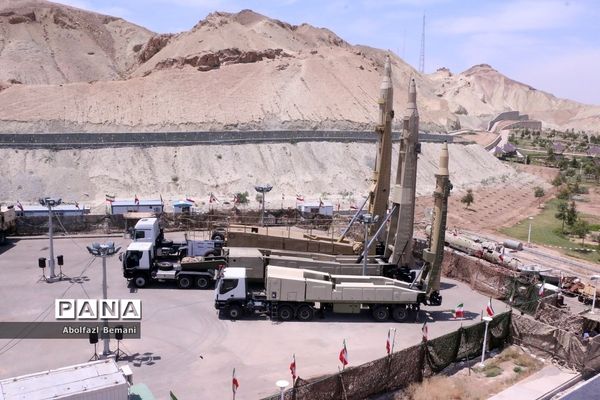 آماده‌سازی نمایشگاه دستاوردهای هوافضا برای بازدید گروه‌های دانش‌آموزی استان قم