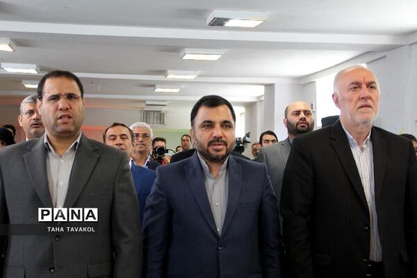 آیین امضای تفاهم‌نامه و آغاز عملیات اجرایی اتصال پرسرعت مدارس کشور از طریق فیبر نوری fttx