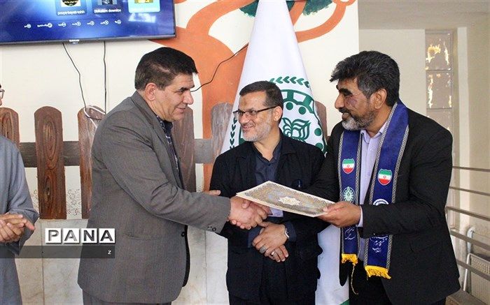 سازمان دانش آموزی سکوی موفقیت دانش آموزان است