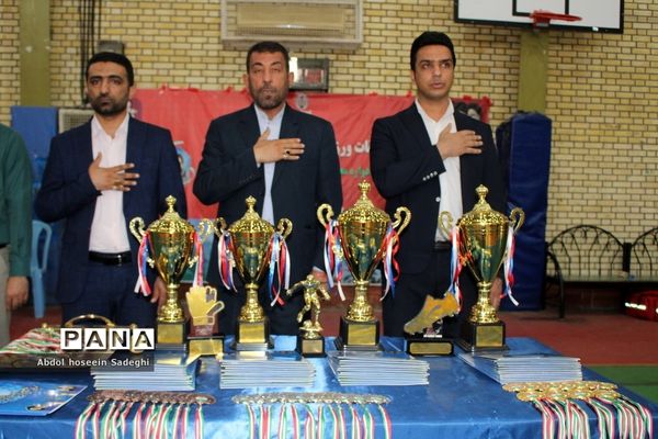 مسابقات فوتسال بالای 40سال فرهنگیان استان بوشهر