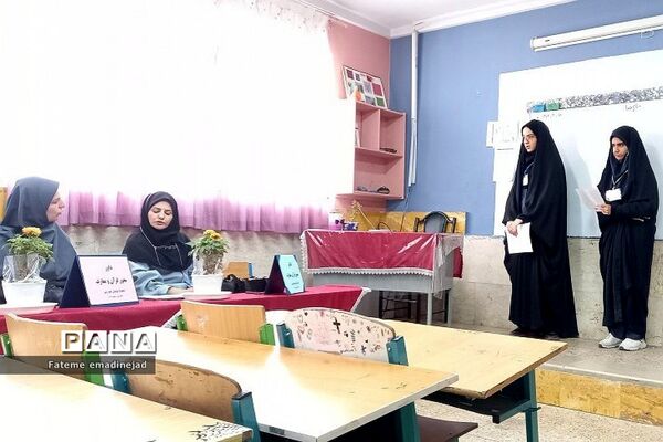 داوری منطقه‌ای جشنواره نوجوان خوارزمی در دبیرستان تربیت رودهن