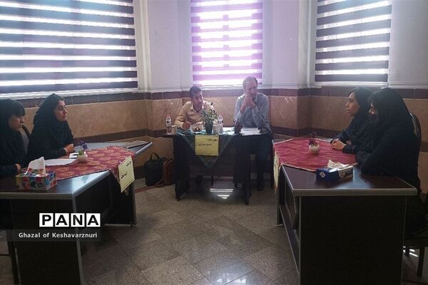 نهمین جشنواره نوجوان خوارزمی با محور مناظره علمی در دبیرستان ناحیه 3 کرج