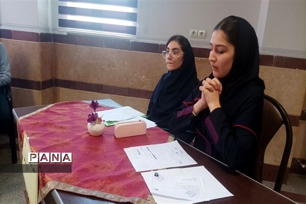 نهمین جشنواره نوجوان خوارزمی با محور مناظره علمی در دبیرستان ناحیه 3 کرج