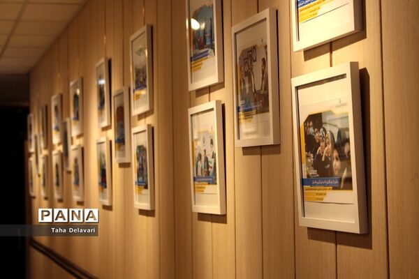 افتتاح نگارخانه سازمان دانش‌آموزی شهرستان‌های استان تهران با عنوان «فرصت نوجوانی»