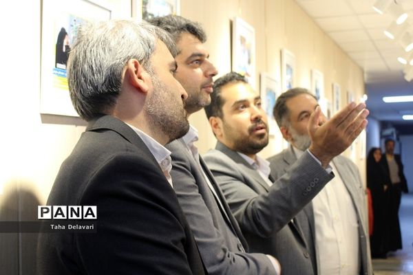 افتتاح نگارخانه سازمان دانش‌آموزی شهرستان‌های استان تهران با عنوان «فرصت نوجوانی»