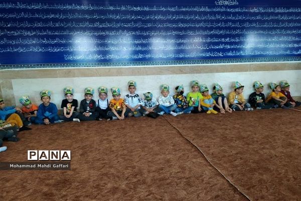 جشن الفبا در دبستان شهید آیت اسلامشهر