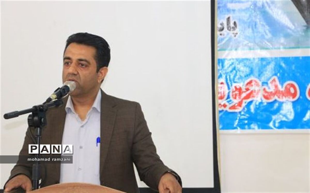 وظیفه سازمان دانش‌آموزی در نقش‌پذیری دانش‌آموزان مهم و ارزشمند است