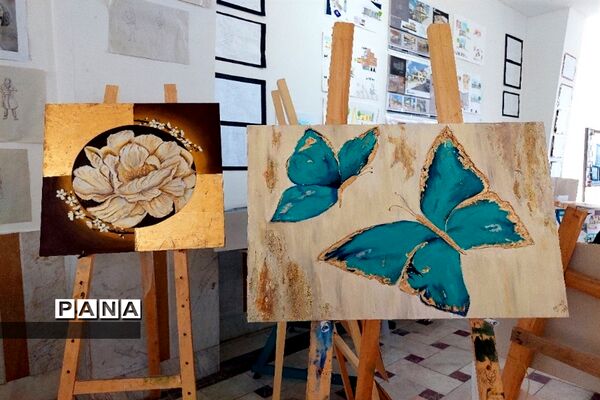 نمایشگاه کار آفرینی در هنرستان شهید حقیقی