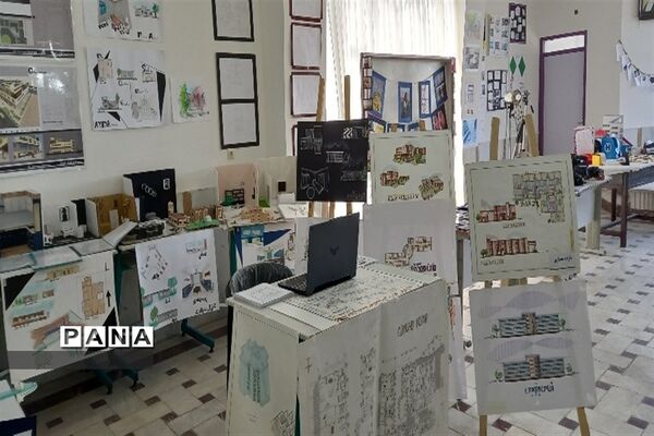 نمایشگاه کار آفرینی در هنرستان شهید حقیقی