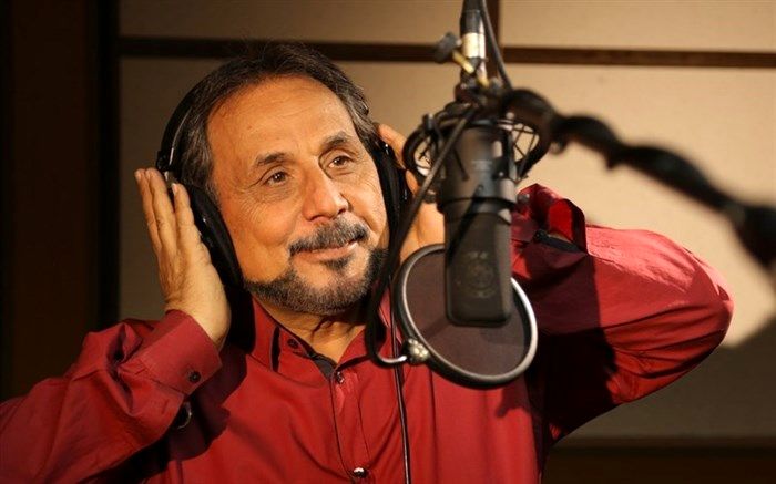 مجید قناد زنگ شروع نمایش «درِگوشی» را به صدا در می آورد