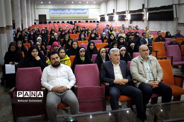 اعزام دانش‌آموزان زیارت اولی آذربایجان غربی به مشهد مقدس