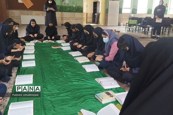 برگزاری آخرین محافل انس با قرآن در مدارس رودهن