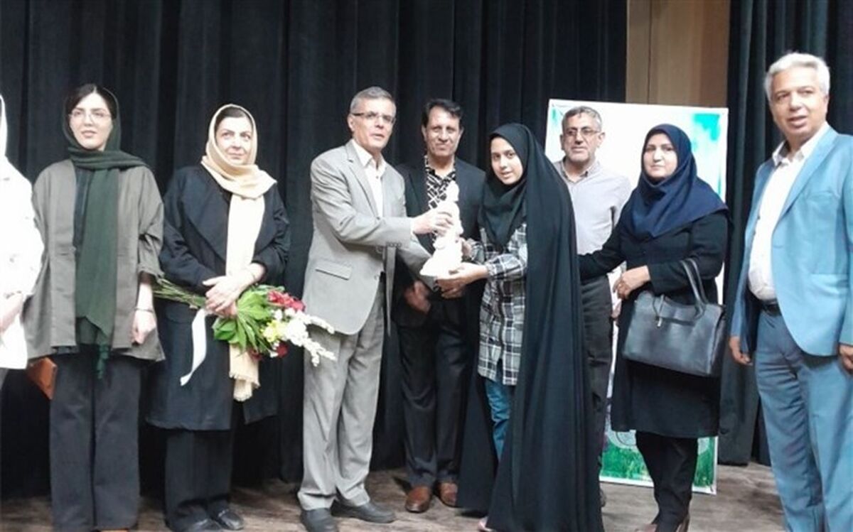 پاسداری از زبان فارسی، زنده نگه داشتن یاد حکیم ابوالقاسم فردوسی است