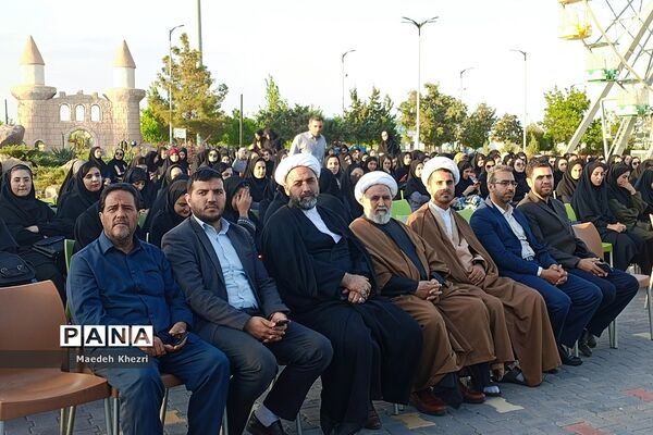 نشست سبک زندگی قرآن در آذربایجان غربی