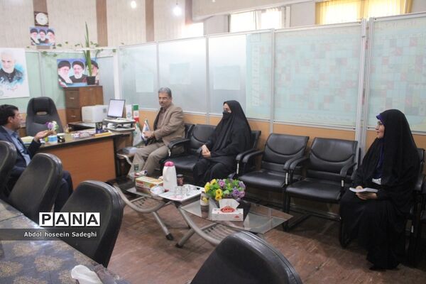 بازدید معاون پرورشی و فرهنگی اداره کل آموزش و پرورش استان بوشهر از سازمان دانش‌آموزی استان