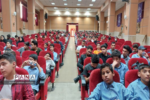 برگزاری همایش تقدیر از برگزیدگان جشنواره‌های  فرهنگی و هنری