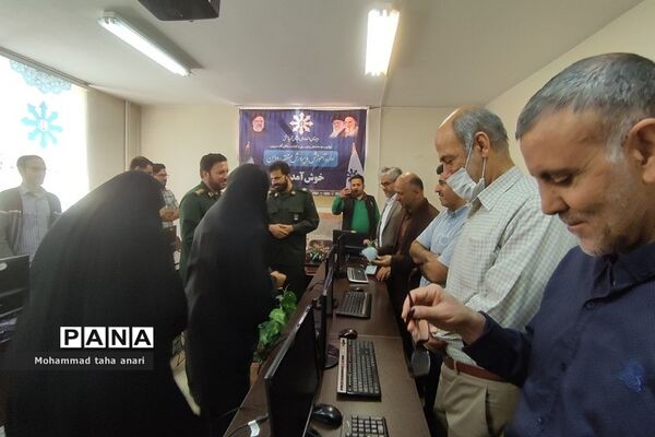 برگزاری هیات اندیشه‌ورز بسیج فرهنگیان در مرکز استعدادهای درخشان شهید بهشتی رودهن