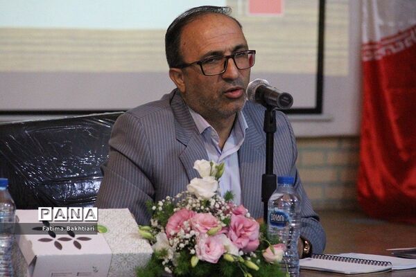 جلسه هم‌اندیشی مدیران مدارس نمونه‌دولتی شهرستان‌های استان تهران در ناحیه یک شهرری