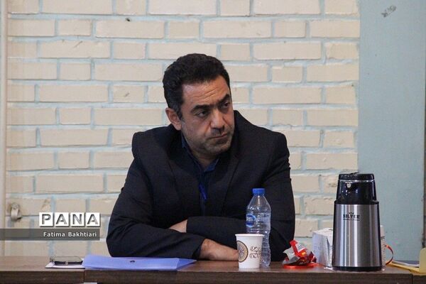 جلسه هم‌اندیشی مدیران مدارس نمونه‌دولتی شهرستان‌های استان تهران در ناحیه یک شهرری