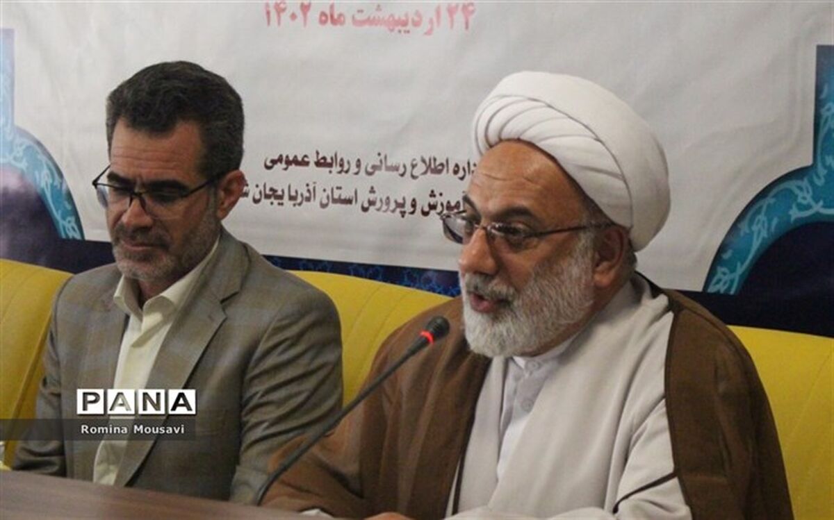 راه تسلط بر پژوهش و پژوهشگری، معلم مولد و بروز است