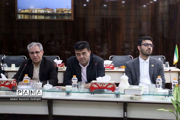 نشست کمیته پیشگیری و مبارزه با جعل اسناد در بوشهر