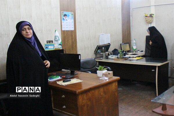 بازدید معاون آموزش متوسطه اداره کل آموزش و پرورش استان بوشهر از سازمان دانش‌آموزی استان