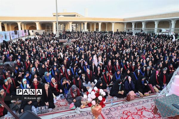 گردهمایی دختران دانشجوی سراسر کشور در قم
