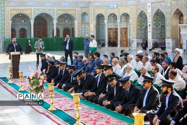 ِآیین جاروکشی حرم کریمه اهل بیت(س)