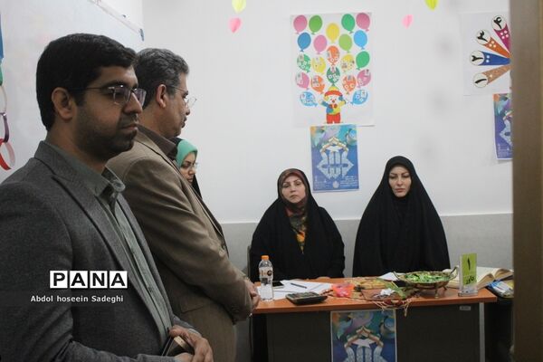 بازدید معاون پرورشی و فرهنگی اداره‌کل آموزش و پرورش استان بوشهر از مسابقات قرآن خواهران فرهنگی