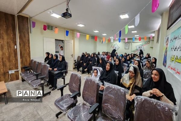 اختتامیه جشنواره نوجوان سالم در ناحیه یک بهارستان