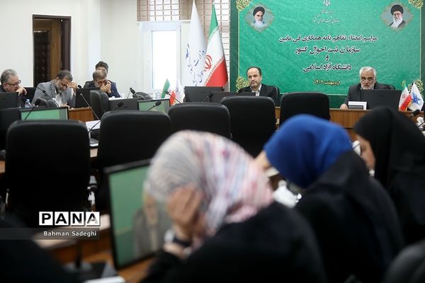 امضای تفاهم‌نامه ‌دانشگاه آزاد اسلامی و سازمان ثبت احوال