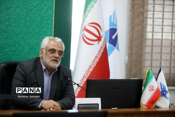 امضای تفاهم‌نامه ‌دانشگاه آزاد اسلامی و سازمان ثبت احوال