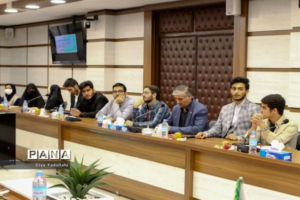 نشست صمیمانه خبرنگاران پانا با سخنگوی هیات دولت