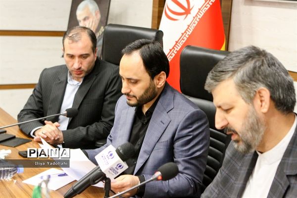 نشست صمیمانه خبرنگاران پانا با سخنگوی هیات دولت