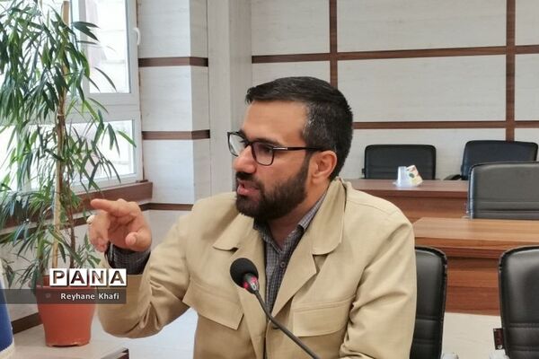حضور دانش‌آموزان خبرنگار پانا شهرستان‌های استان‌تهران در نشست هم‌اندیشی با سخنگوی دولت