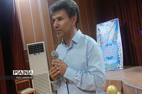 برگزاری جلسه توانمند‌سازی در شهرستان قرچک
